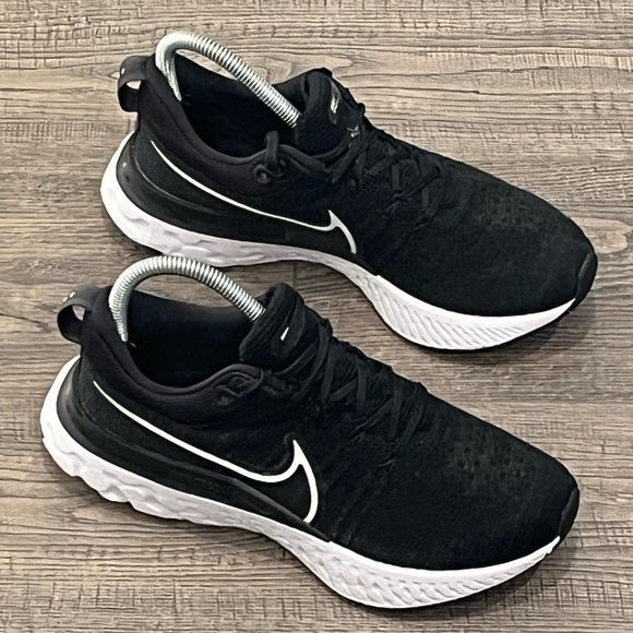 Nike Wmns React Infinity Run Flyknit 2 Black-CT2423-002 - Picture 1 of 13